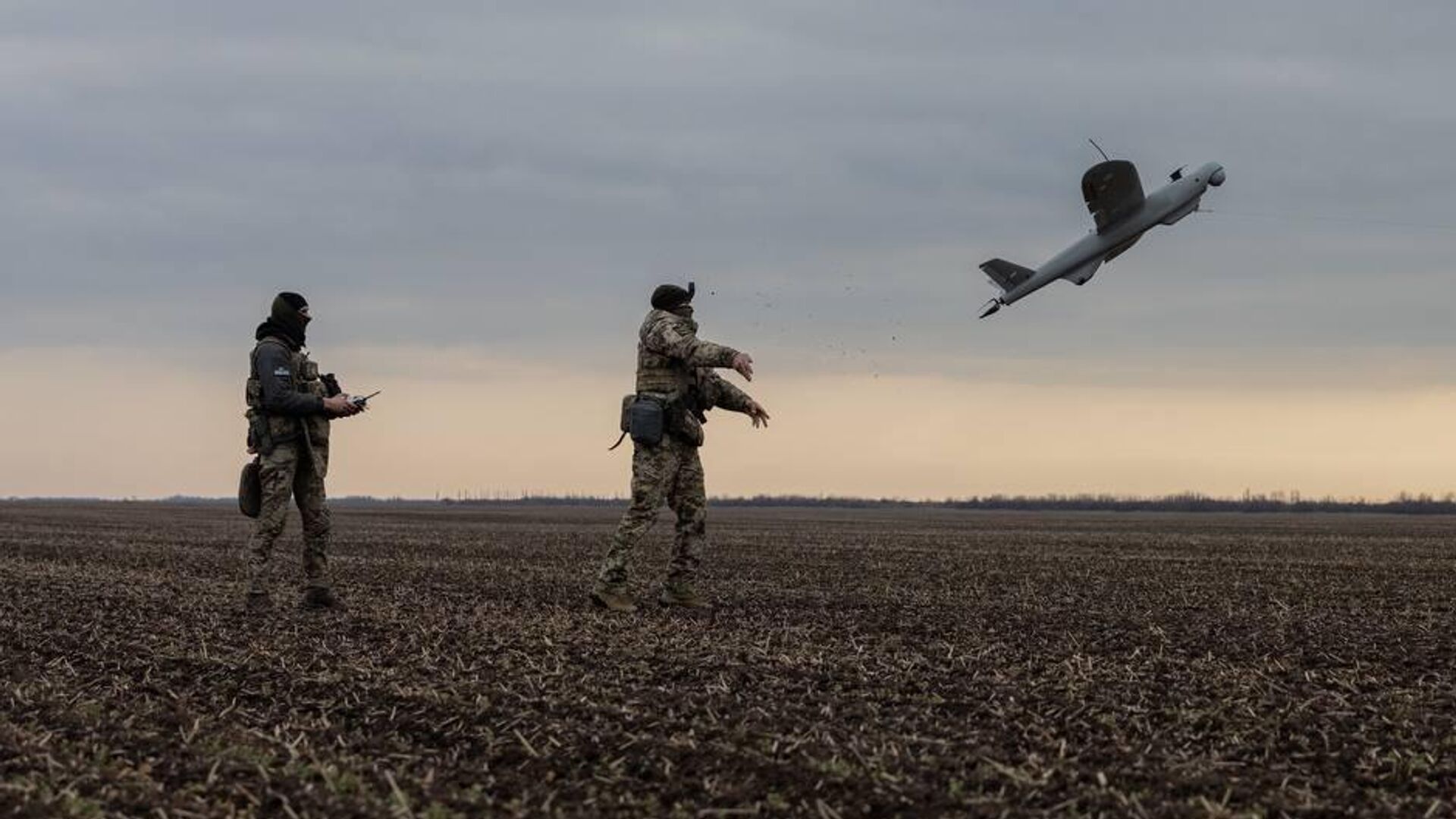 - РИА Новости, 1920, 10.12.2025