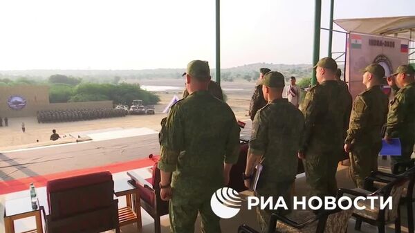 Российско-индийские учения Индра-2025 начались на полигоне Махаджан в Индии, сообщает Минобороны РФ