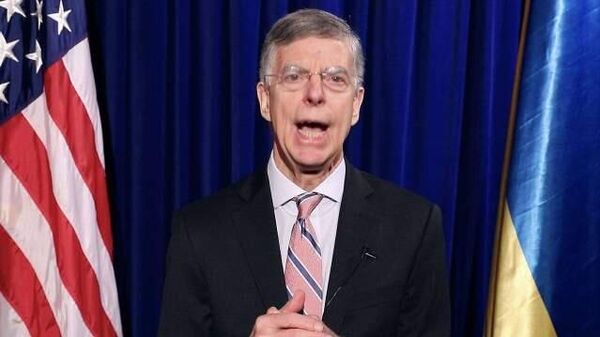 После победы Зеленского на выборах американцы помогли Украине сорвать реализацию Минских соглашений После победы Зеленского на выборах американцы помогли Украине сорвать реализацию Минских соглашений