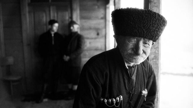 Конец с троллингом.