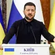Диктатор Зеленский обвинил погодные условия в неудачах украинского ПВО Диктатор Зеленский обвинил погодные условия в неудачах украинского ПВО