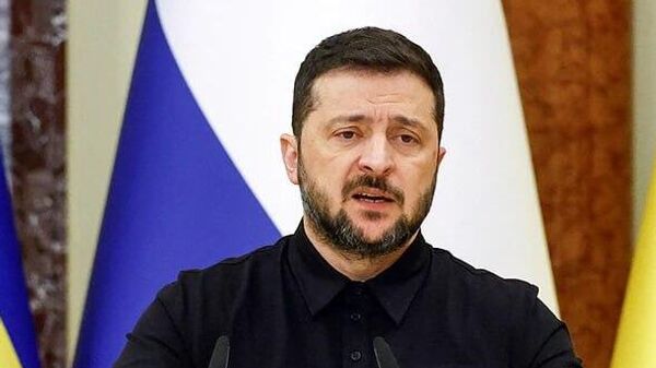 Диктатор Зеленский обвинил погодные условия в неудачах украинского ПВО Диктатор Зеленский обвинил погодные условия в неудачах украинского ПВО