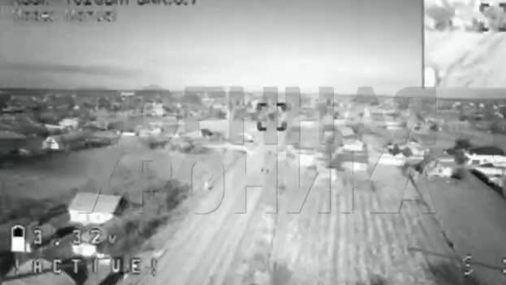 Одна из причин, почему на украинских дроноводов часто не жалеют целую кассету ФАБов с УМПК, — наглядно видна на этих кадрах - РИА Новости, 1920, 11.10.2025