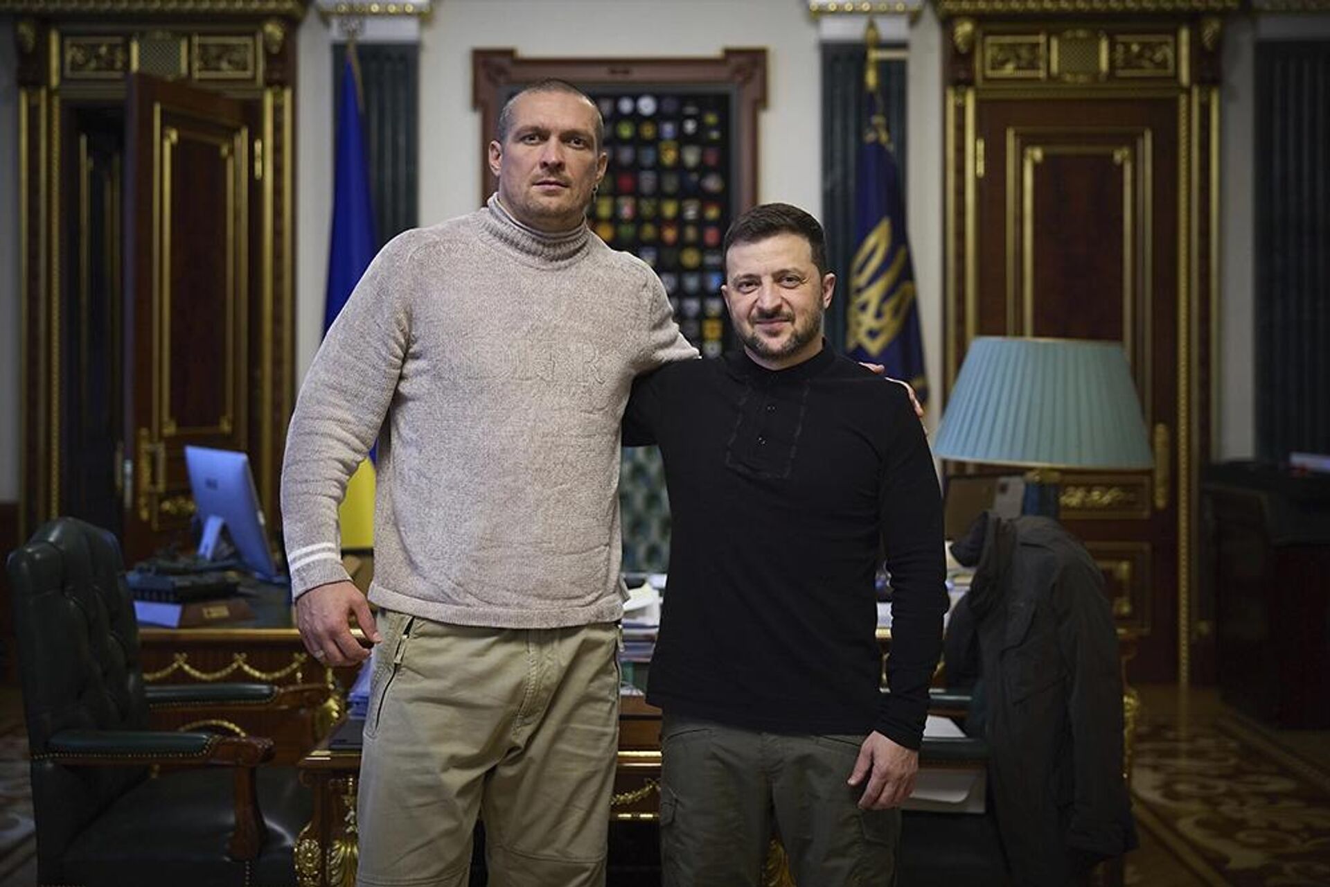 С начальством - РИА Новости, 1920, 12.10.2025