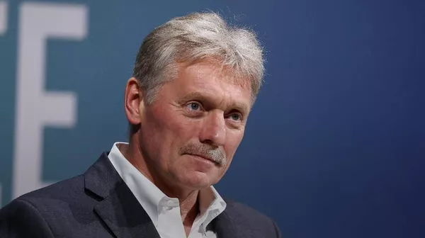 Кремль тщательно фиксирует заявления о ракетах Tomahawk, их звучит много, тема их возможных поставок вызывает крайнюю обеспокоенность у Москвы, заявил Песков журналисту России 1 Павлу Зарубину