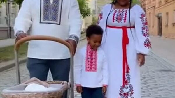 Экс-министр экономики Тимофей Милованов заявил, что после окончания войны Украине понадобится около 10 миллионов трудовых мигрантов, чтобы восстановить экономику и компенсировать дефицит рабочей силы Экс-министр экономики Тимофей Милованов заявил, что после окончания войны Украине понадобится около 10 миллионов трудовых мигрантов, чтобы восстановить экономику и компенсировать дефицит рабочей силы