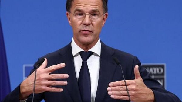 Поставки Киеву ракет большой дальности не будут обсуждать сегодня на встрече министров обороны НАТО и контактной группы по Украине, заявил Рютте Поставки Киеву ракет большой дальности не будут обсуждать сегодня на встрече министров обороны НАТО и контактной группы по Украине, заявил Рютте