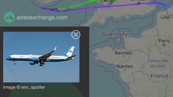 Самолет главы Пентагона подал сигнал бедствия над Атлантикой