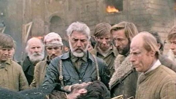 Ждите связного (кадр из фильма) Ждите связного (кадр из фильма)