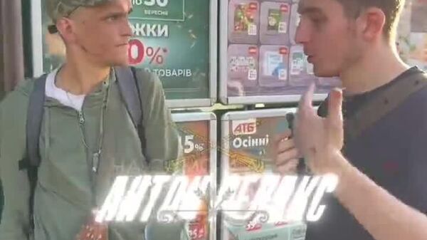 Пусть бегут, чтобы их на мясо не отправили!