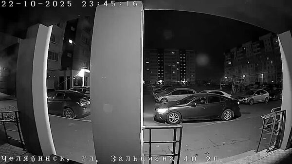 О взрывах также сообщают жители г