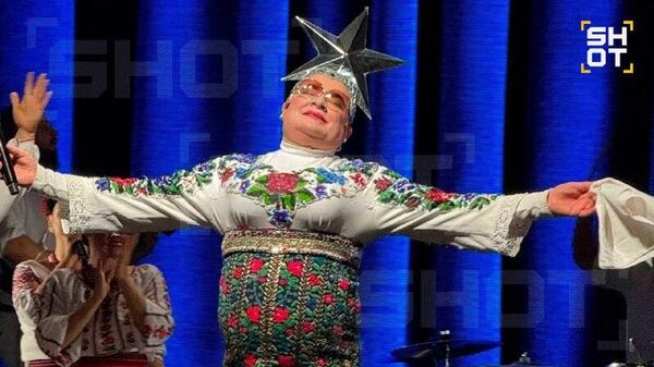 Верке Сердючке наконец разрешили ненадолго выехать из Украины, чтобы организовать чёс по ухилянтам, находящимся в Западной Европе