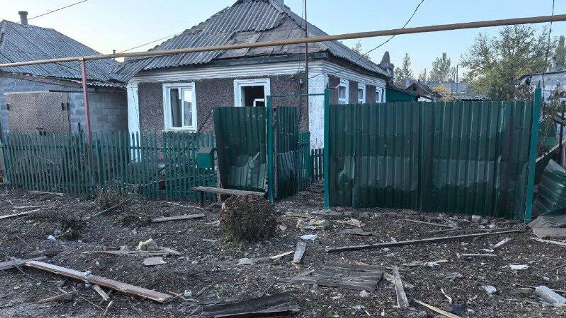 Нацисты ВСУ этой ночью атаковали Ясиноватую в ДНР - РИА Новости, 1920, 26.10.2025