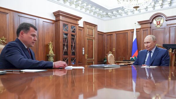 Президент Владимир Путин встретился с главой Роснано Сергеем Куликовым Президент Владимир Путин встретился с главой Роснано Сергеем Куликовым