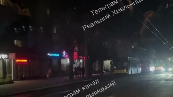 ‼ В Хмельницком из-за проблем со светом также встали троллейбусы