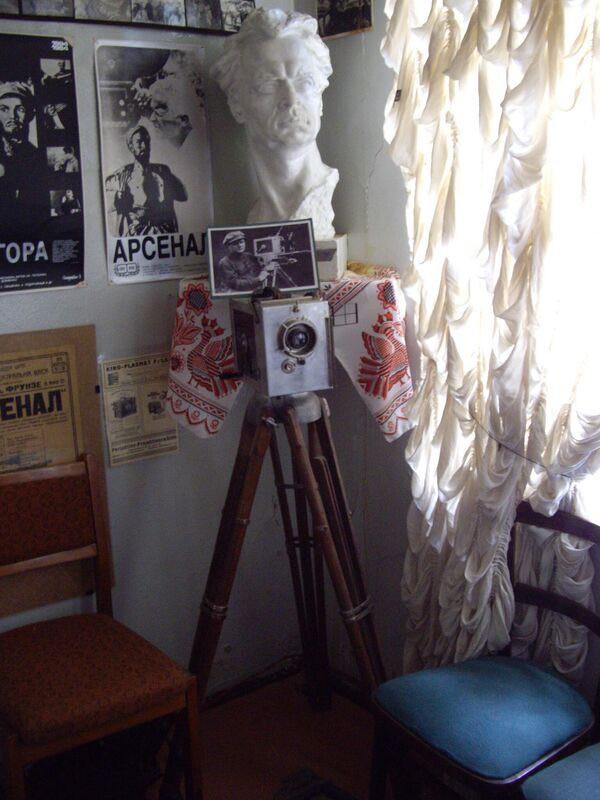 Камера Александра Довженко - экспонат Одесского музея кино Камера Александра Довженко - экспонат Одесского музея кино