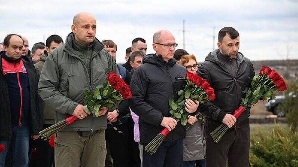 В Волновахе открыли памятник Герою России и Донецкой Народной Республики Владимиру Жоге В Волновахе открыли памятник Герою России и Донецкой Народной Республики Владимиру Жоге