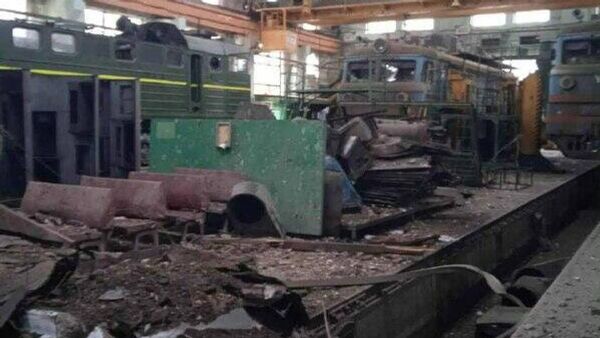 Украина сообщает о полном разрушении железнодорожного депо в Гребенке Полтавской области Украина сообщает о полном разрушении железнодорожного депо в Гребенке Полтавской области