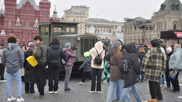 Выставка Город живых историй. Артиллерийский тягач Сталинец из коллекции Музея техники Вадима Задорожного