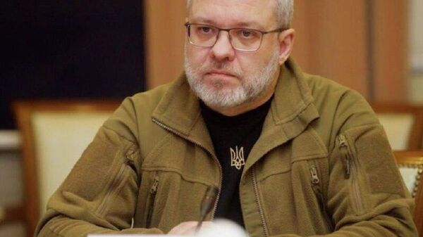 Также детективы НАБУ с утра нагрянули с обысками к министру юстиции, бывшему министру энергетики Герману Галущенко, сообщает нардеп Железняк