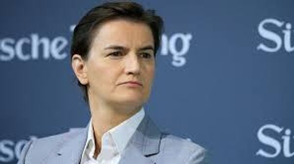 Европа давит, Москва ждёт.  Зачем в Киев приезжала спикер парламента Сербии