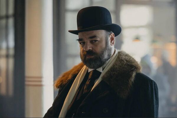 Хроники русской революции. Алексей Клобуков в роли Александра Парвуса