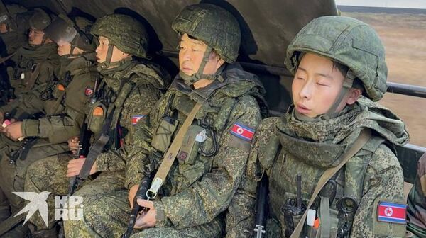 СМИ публикуют фотографии военнослужащих КНДР, которые сейчас принимают участие в разминировании Курской области