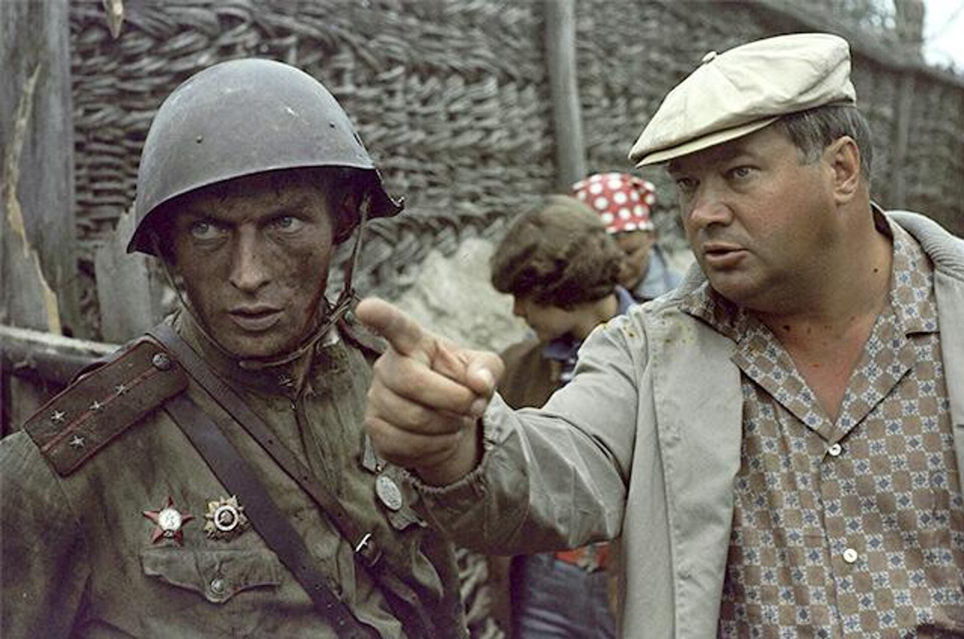 Николай Олялин и Юрий Озеров Николай Олялин и Юрий Озеров - РИА Новости, 1920, 15.11.2025