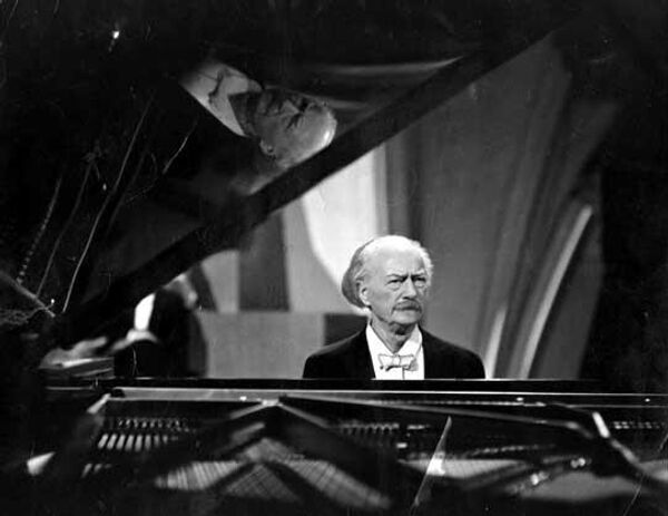 Музыкант, композитор, политик Игнаций Падеревский Музыкант, композитор, политик Игнаций Падеревский