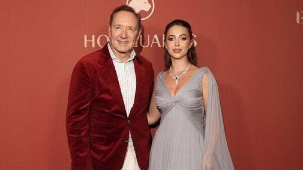 Кинопродюсера Эльвиру Гаврилову-Патерсон, финансировавшую фильм о Зеленском, связывают с мошеннической криптосхемой