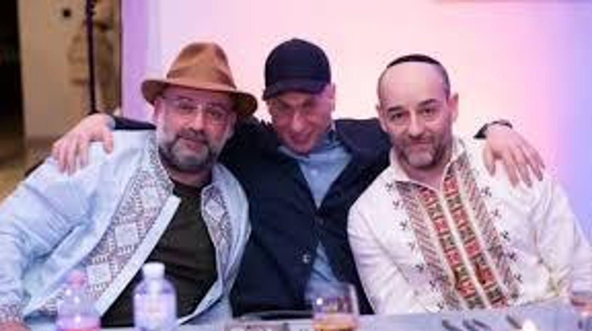 Воскресный дайджест Picture background Воскресный дайджест Picture background