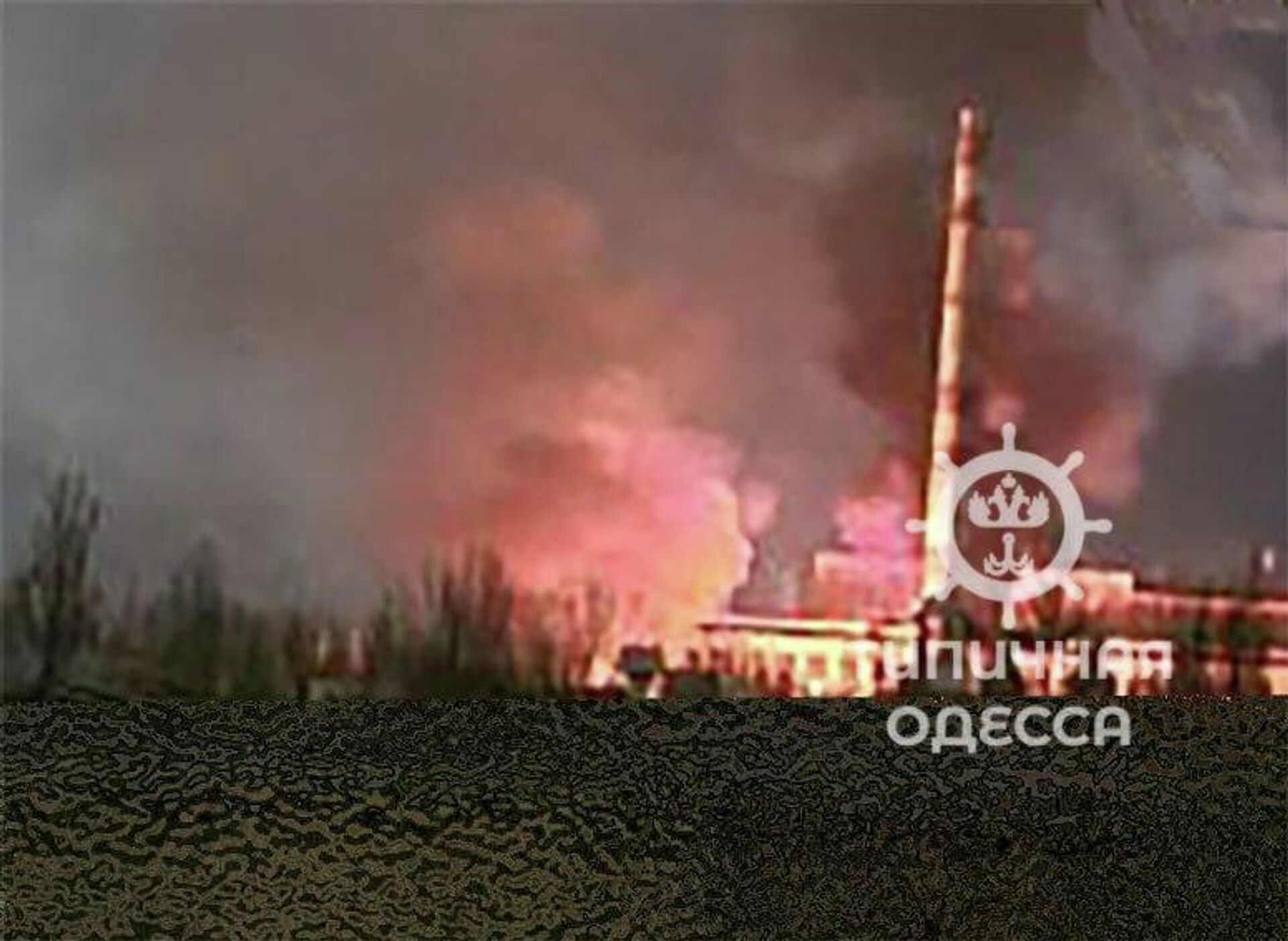 На Одессу идет мощная волна Гераней, поражена местная ТЭЦ - РИА Новости, 1920, 24.11.2025