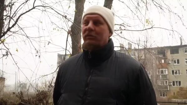 В некоторых дворах за время нахождения в городе ВСУ образовались стихийные кладбища В некоторых дворах за время нахождения в городе ВСУ образовались стихийные кладбища