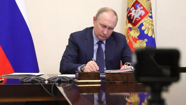 Президент Владимир Путин