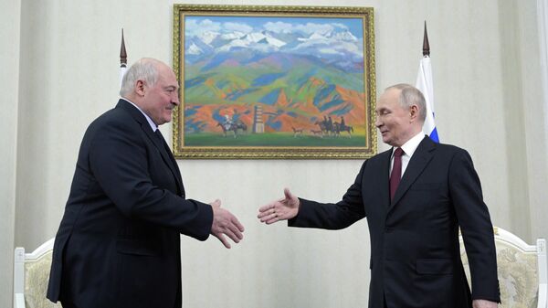 Государственный визит президента Владимира Путина в Киргизию. День второй