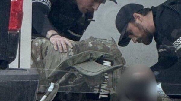 ‼ Фото оказания помощи пострадавшему бойцу Нацгвардии США после стрельбы рядом с Белым домом