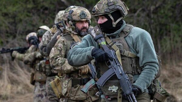 Ситуация на фронте для Украиы усугубляется, и одна из ключевых проблем — катастрофическая нехватка личного состава в ВСУ