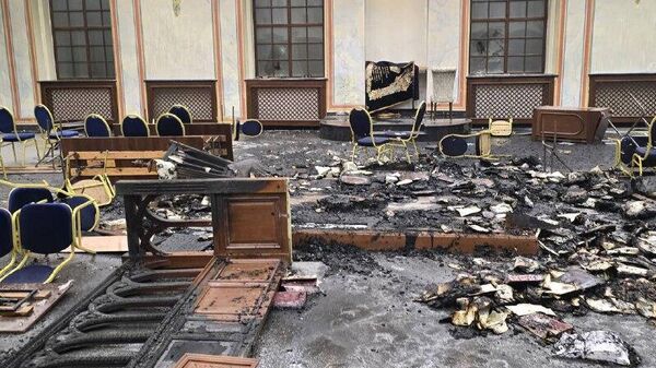 ‼ В Черновцах неизвестный попытался сжечь синагогу