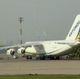 Украинский Ан-124 принял на борт военный груз в израильском аэропорту имени Бен-Гуриона
