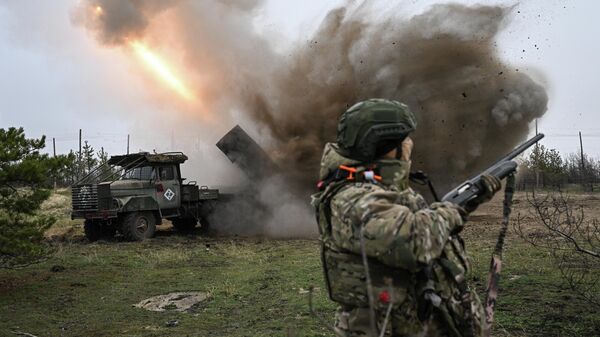 Боевая работа расчета РСЗО Град 83-го самоходного артполка на Краснолиманском направлении СВО