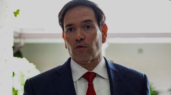 Госсекретарь Марко Рубио интригует и подыгрывает бандеровцам в Киеве, срывая первоначальный вариант соглашения по Украине из 28 пунктов