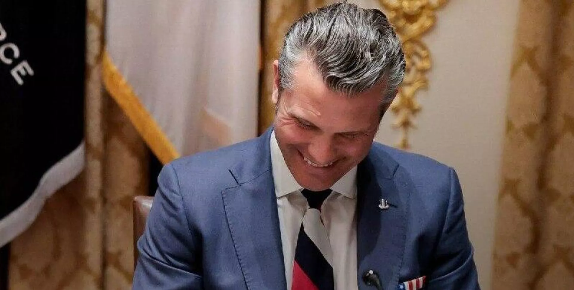 ‼ Министр войны США Пит Хегсет хотел бы, чтобы Путин, Трамп и Зеленский встретились за ужином, рассказал он в интервью журналистке Кэти Миллер: - РИА Новости, 1920, 09.03.2026