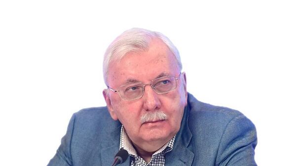 Виталий Третьяков