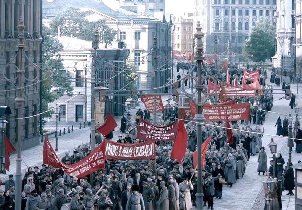 Хроники русской революции. Кадр из фильма