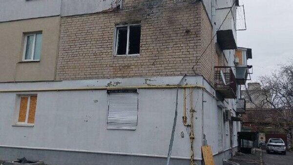 Вследствие обстрелов и беспилотных атак левобережья Херсонской области со стороны боевиков киевского режима погиб один мирный житель, два человека получили ранения, сообщил губернатор Владимир Сальдо: