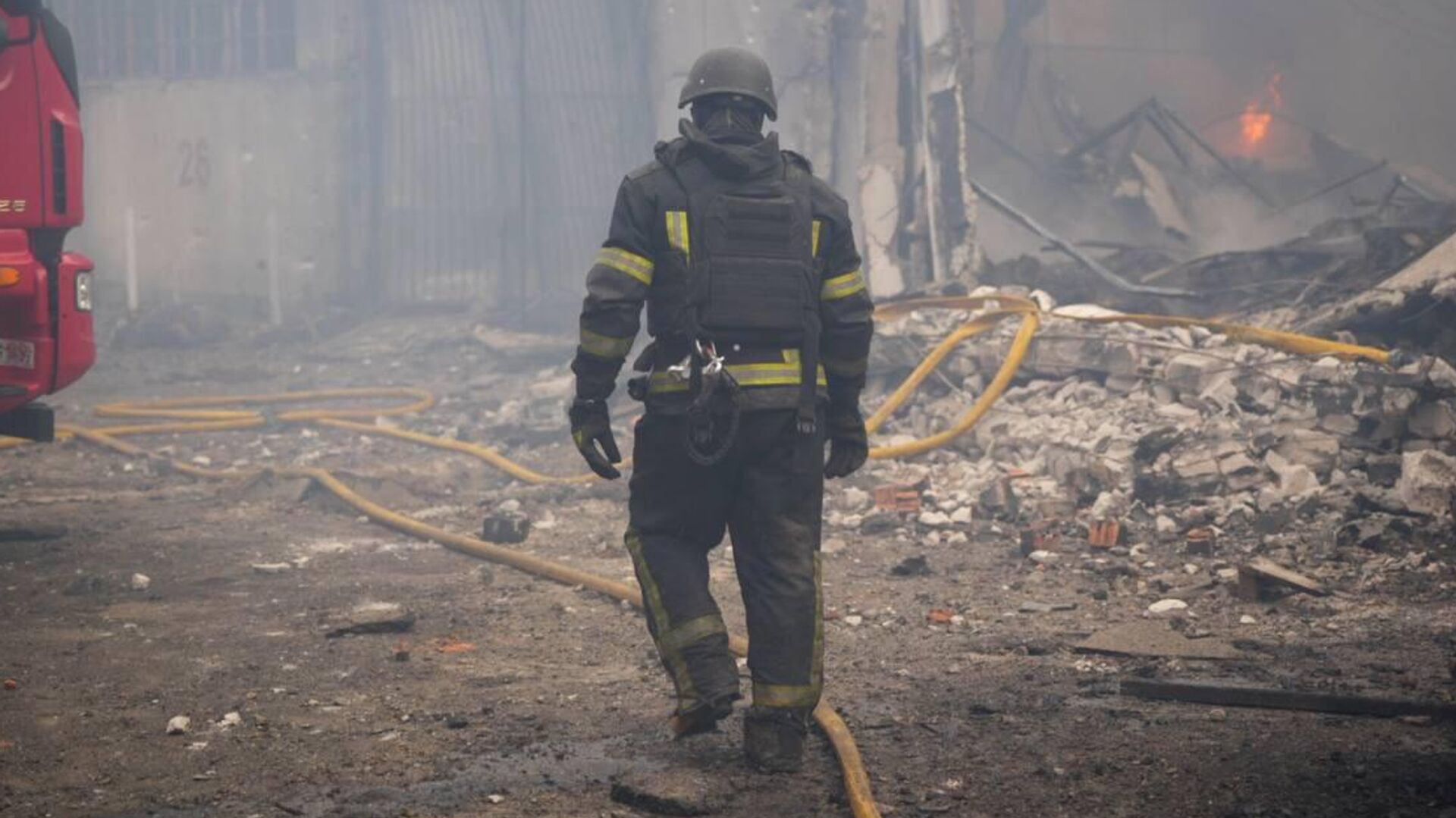 пожарный в Одессе - РИА Новости, 1920, 13.12.2025