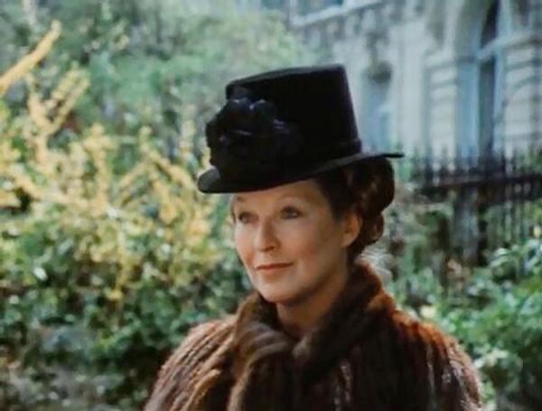 Марина Влади в роли Марко Вовчок. Кадр из фильма В поисках капитана Гранта