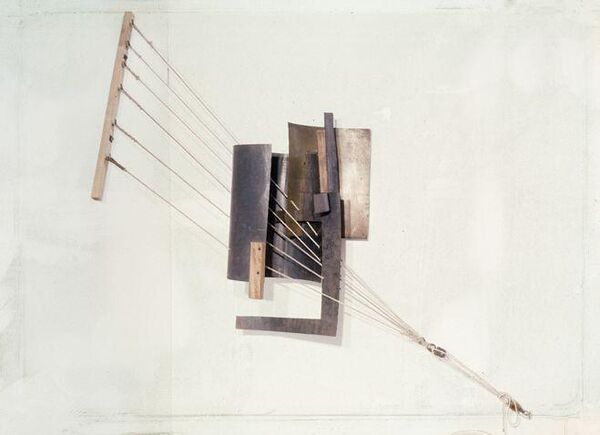 В. Татлин Контррельеф, 1915 год