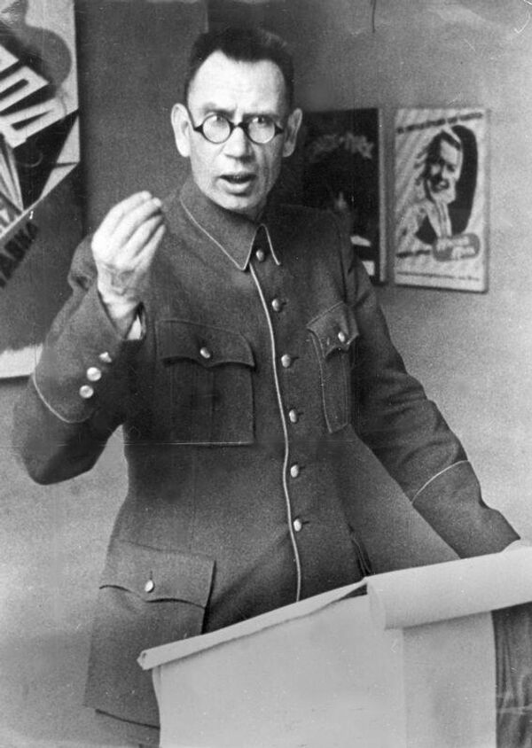 Генерал Андрей Власов в немецком плену