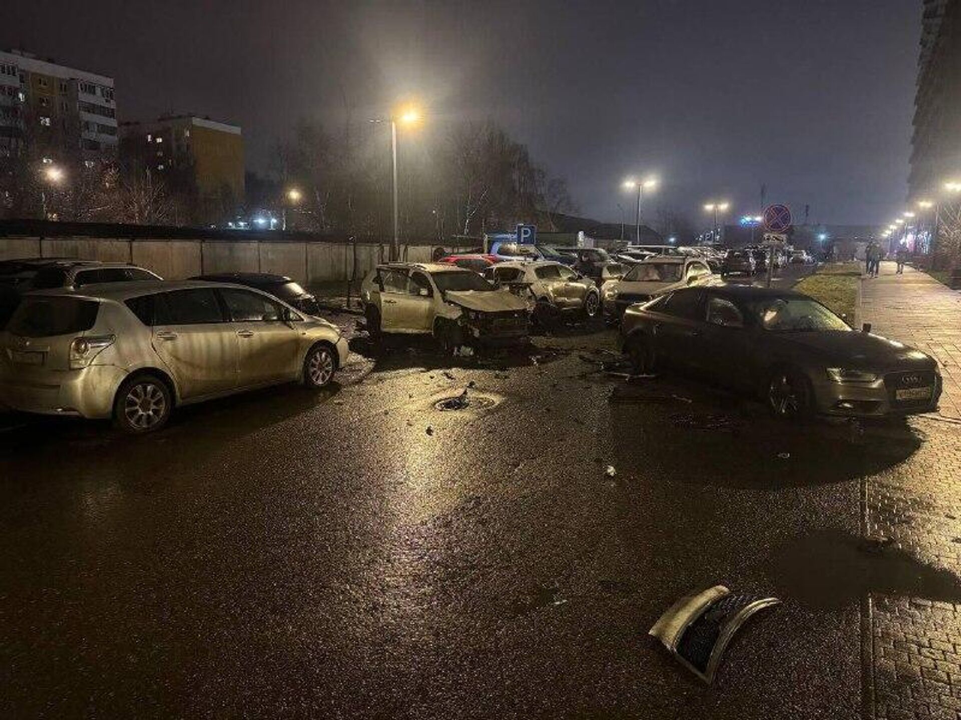 ‼ Взрыв машины в Москве может быть терактом - предварительные данные - РИА Новости, 1920, 22.12.2025